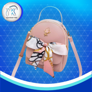 MINI MOCHILA CON LINDO LAZO